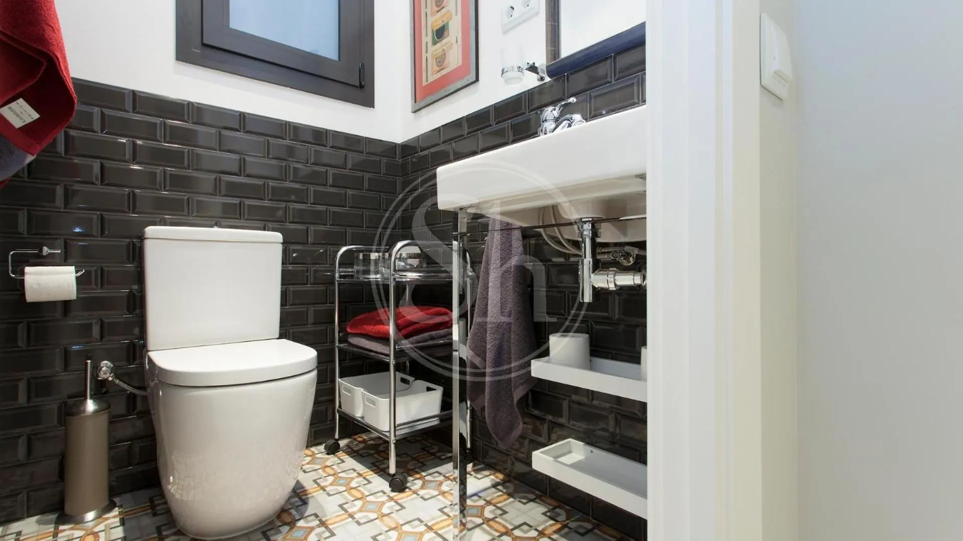 Modern Eixample Apartment Барселона